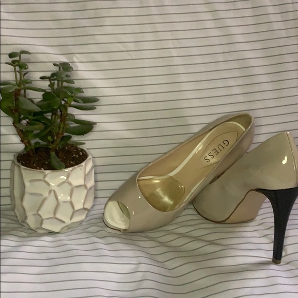 Guess | Color Block | Nude Black White | Peep Toe - Picture 3 of 5